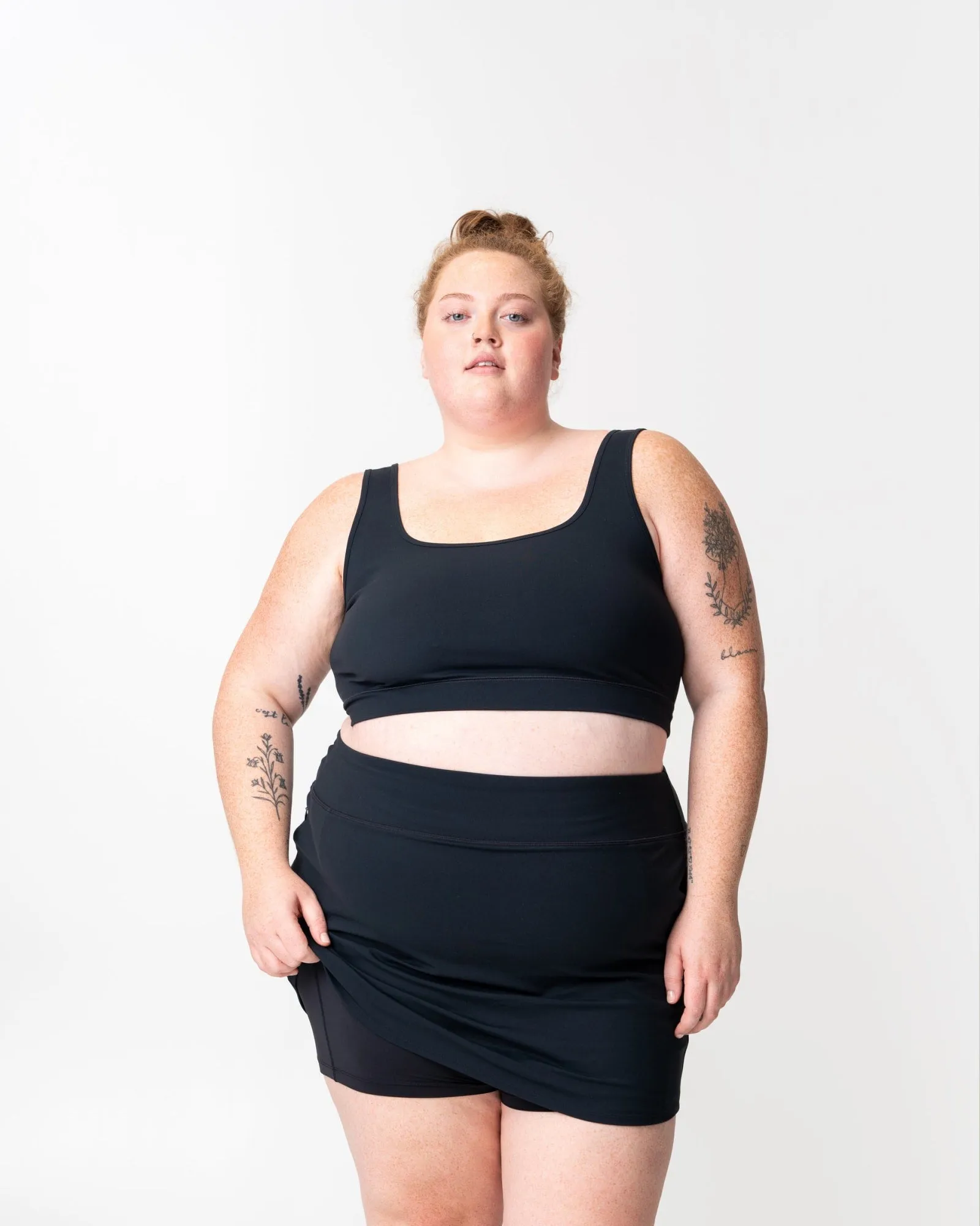 adventure performance skort | black
