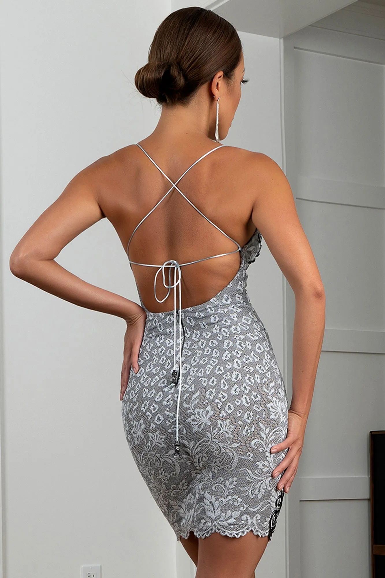 Channy Stretch Lace Grey Short Cocktail Dress