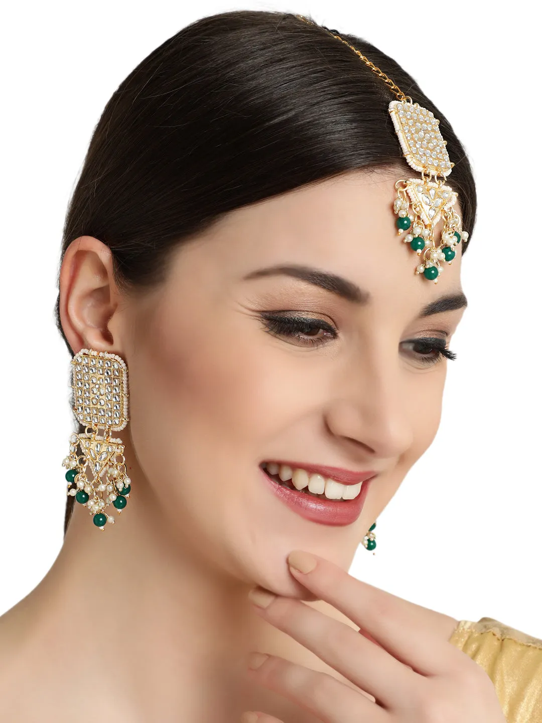 Gold-Toned Green & White Kundan Stone Studded & Pearls Beaded Traditional Maangtikka & Earrings Set