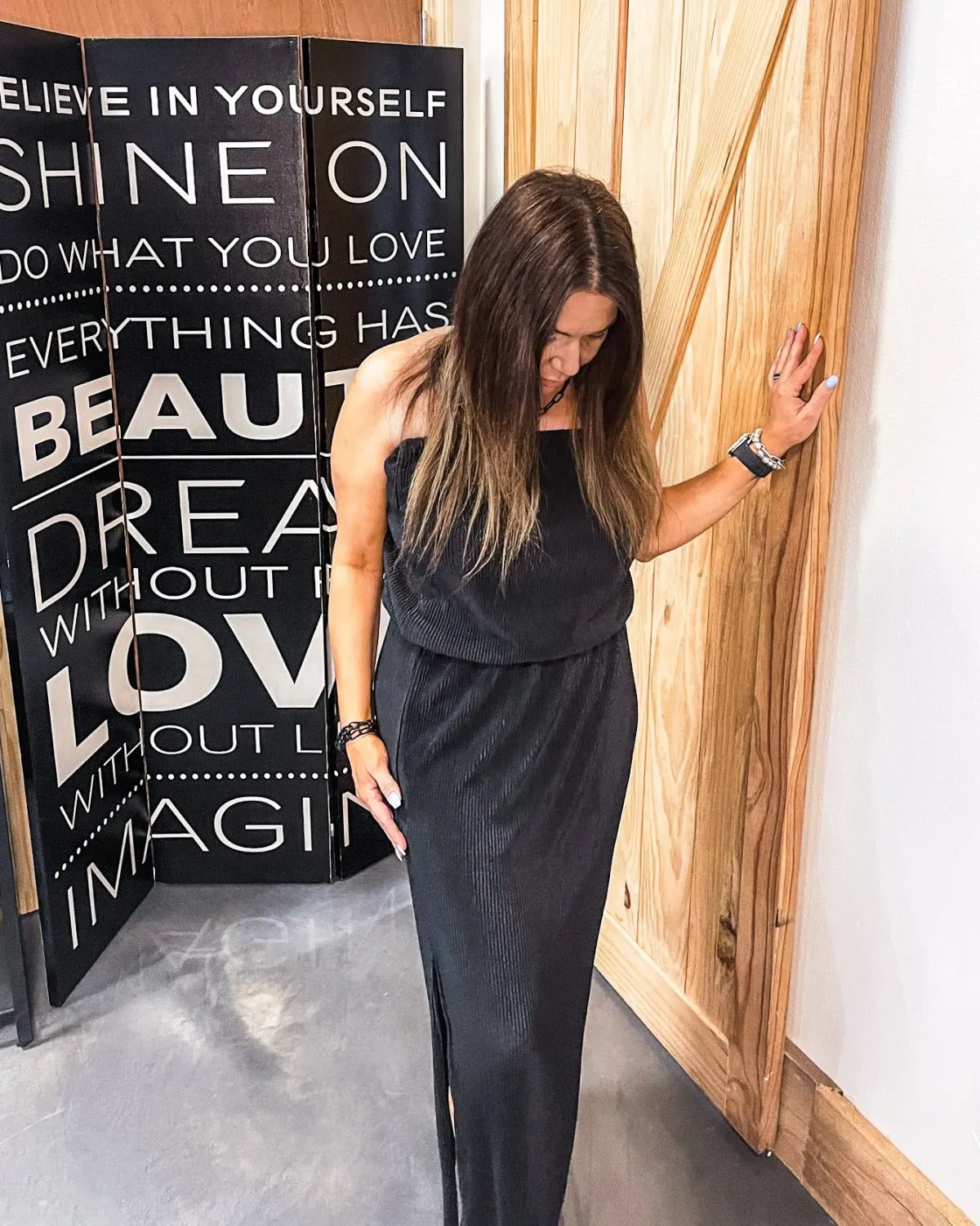 HEART ON FIRE STRAPLESS MAXI DRESS | BLACK