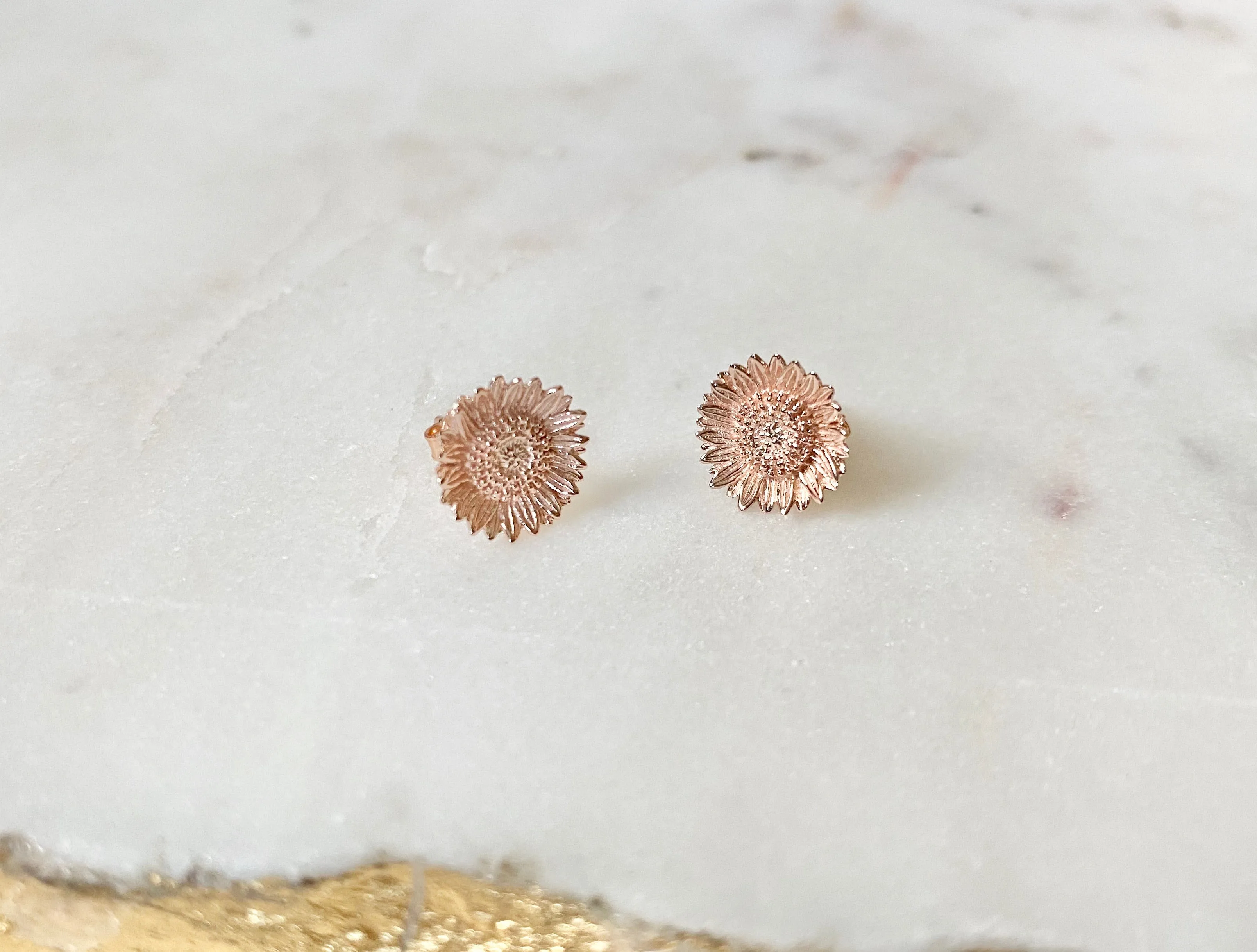 Sunflower studs earrings